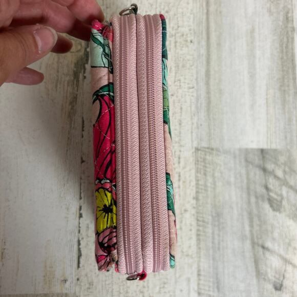 Vera Bradley vintage floral cotton wristlet wallet zip pink green purse bag - Picture 4 of 7